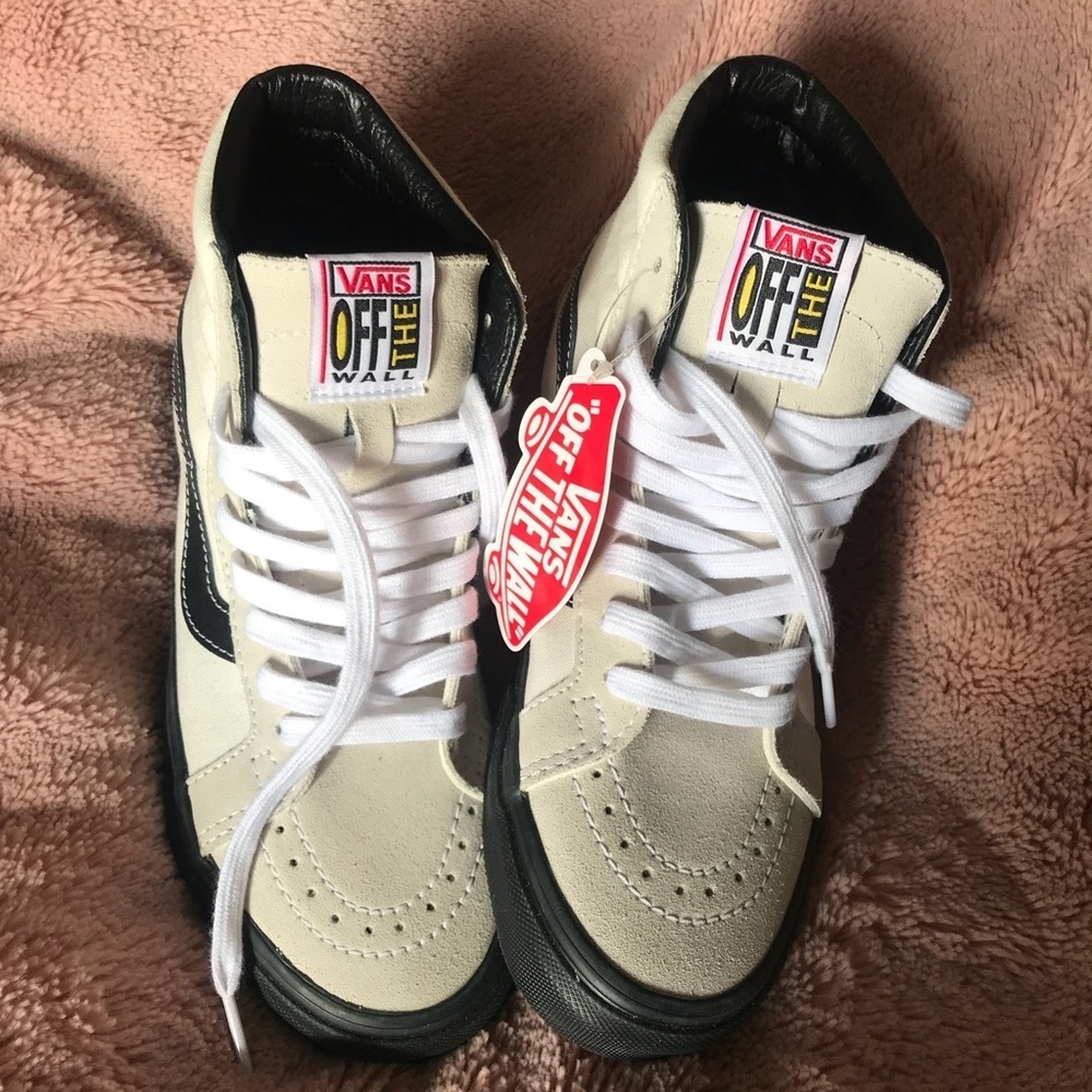 NEW RARE Sk8 Hi Vans Women’s 6 Cream + Black no longer has tags